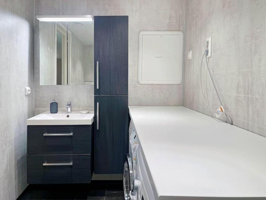Leilighet Unique Place By Bnb 19 2br, Terrace, Parkingairport Shuttle