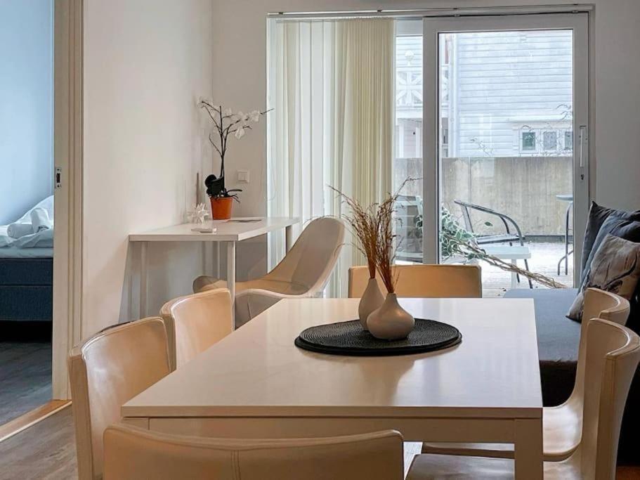 Unique Place By Bnb 19 2br, Terrace, Parkingairport Shuttle Leilighet Stavanger