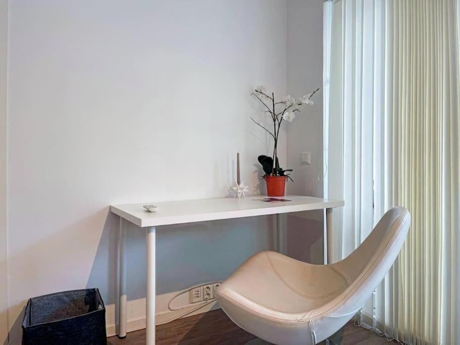 Unique Place By Bnb 19 2br, Terrace, Parkingairport Shuttle Leilighet