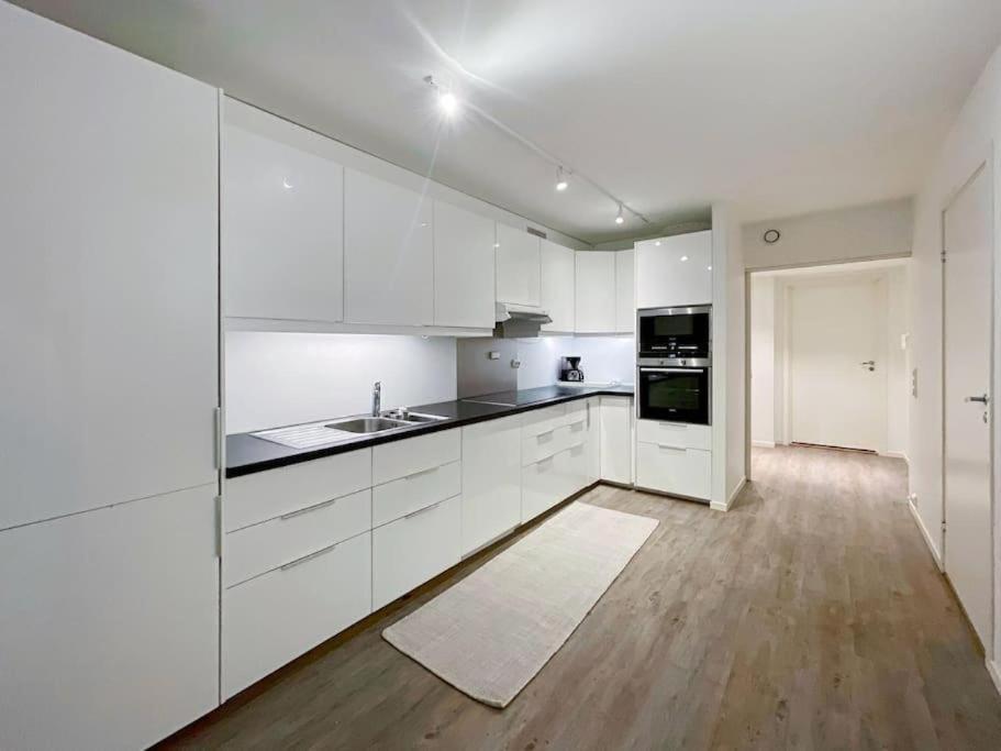 Leilighet Unique Place By Bnb 19 2br, Terrace, Parkingairport Shuttle